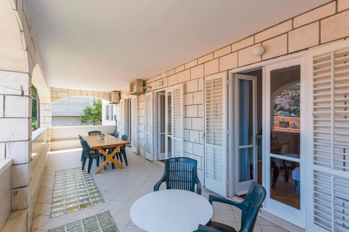 4 Bedroom With Terrace